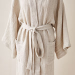 Carica l&#39;immagine nel visualizzatore di Gallery, Luxuriously Woven Honeycomb Linen Bathrobe in Cappuccino Color
