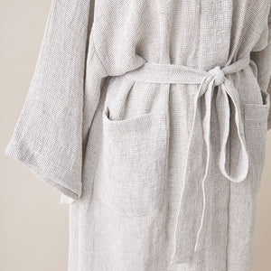 Luxuriously Woven Honeycomb Linen Bathrobe in Stone Color