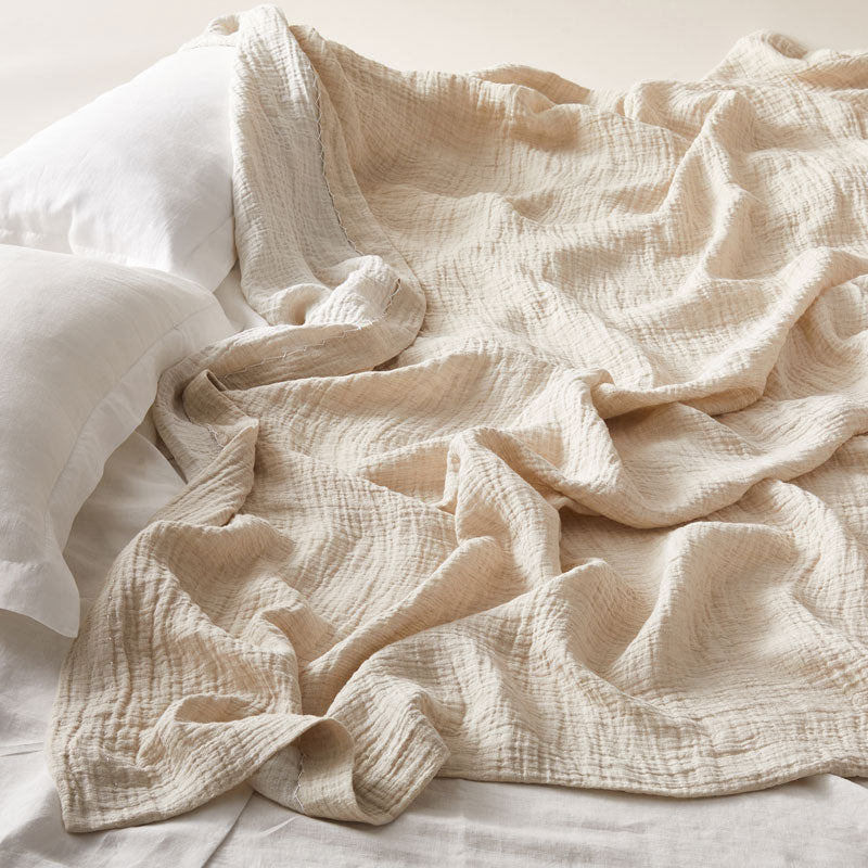 Soft Crinkled Linen Bed Cover the color of Oat