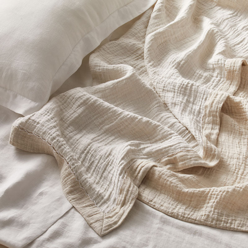 Soft Crinkled Linen Bed Cover the color of Oat