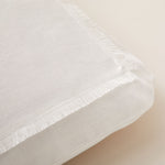 Carica l&#39;immagine nel visualizzatore di Gallery, Chicly Styled Hand-Frayed Hemp Cushion

