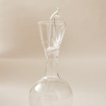 Carica l&#39;immagine nel visualizzatore di Gallery, Beautifully Designed Oil Jar with Drip Catcher
