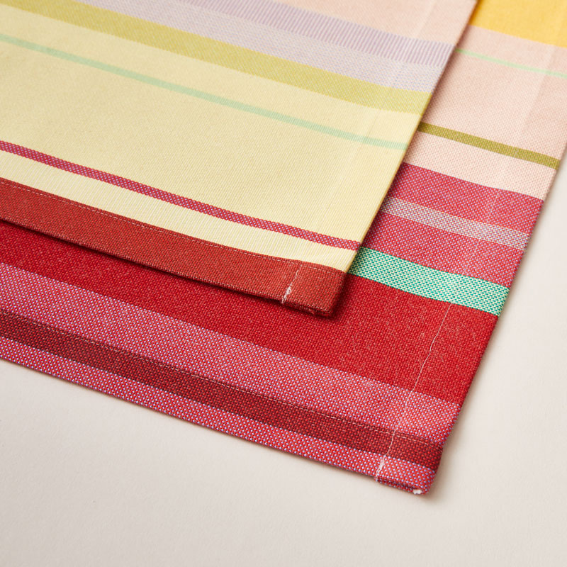 Striped Placemat in Yellow and Cherry color scheme, 2-piece sets