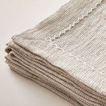 Carica l&#39;immagine nel visualizzatore di Gallery, Woven Linen Blanket in a Honeycomb Texture the color of Warm Cappuccino

