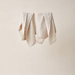 Carica l&#39;immagine nel visualizzatore di Gallery, Honeycombed Textured Linen Set of Hand Towels in Cappuccino color
